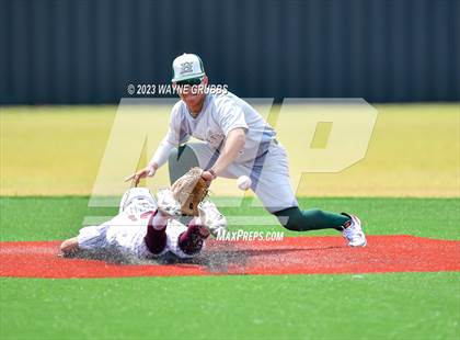 Thumbnail 2 in Garrison vs. Harleton (UIL 2A Region Semifinal Game 2) photogallery.
