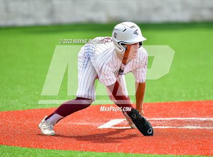 Thumbnail 1 in Garrison vs. Harleton (UIL 2A Region Semifinal Game 2) photogallery.