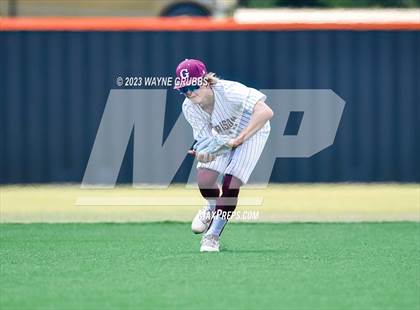 Thumbnail 2 in Garrison vs. Harleton (UIL 2A Region Semifinal Game 2) photogallery.