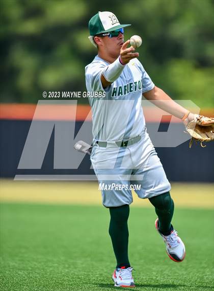 Thumbnail 3 in Garrison vs. Harleton (UIL 2A Region Semifinal Game 2) photogallery.