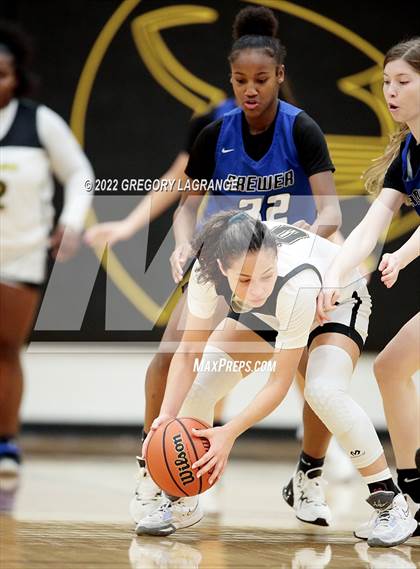 Thumbnail 1 in Brewer vs Fossil Ridge photogallery.