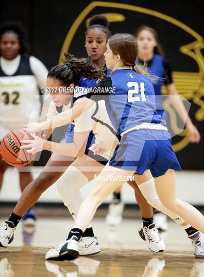 Thumbnail 1 in Brewer vs Fossil Ridge photogallery.