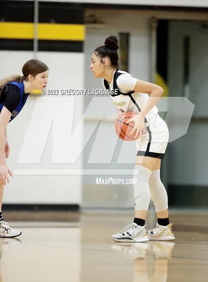 Thumbnail 3 in Brewer vs Fossil Ridge photogallery.