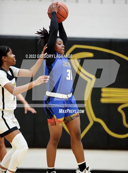 Thumbnail 2 in Brewer vs Fossil Ridge photogallery.