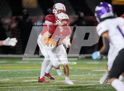 Thumbnail 1 in Puyallup @ Mount Si (WIAA 4A Playoff) photogallery.