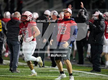 Thumbnail 2 in Puyallup @ Mount Si (WIAA 4A Playoff) photogallery.