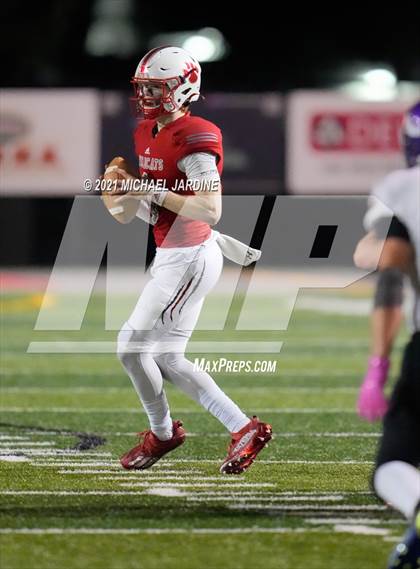 Thumbnail 2 in Puyallup @ Mount Si (WIAA 4A Playoff) photogallery.