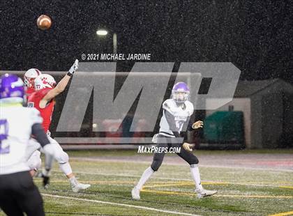 Thumbnail 3 in Puyallup @ Mount Si (WIAA 4A Playoff) photogallery.