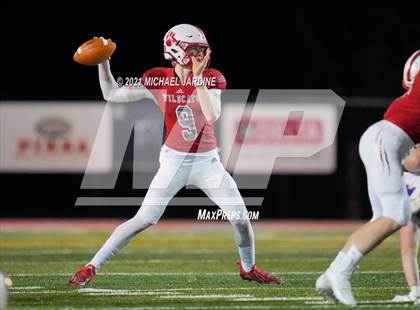 Thumbnail 3 in Puyallup @ Mount Si (WIAA 4A Playoff) photogallery.