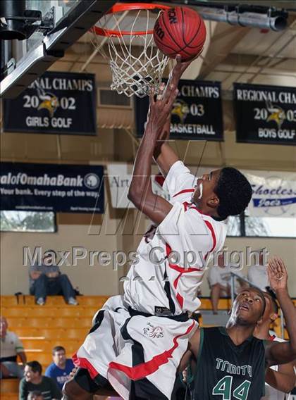 Thumbnail 2 in Trinity vs. Salesian (City of Palms Classic) photogallery.