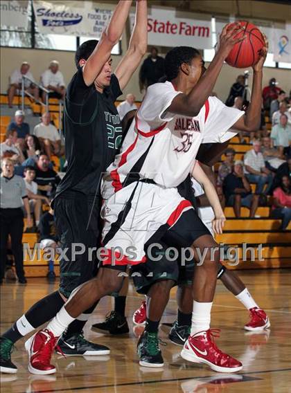 Thumbnail 3 in Trinity vs. Salesian (City of Palms Classic) photogallery.