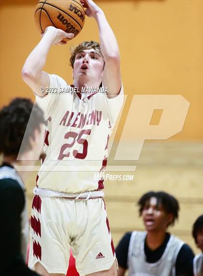 Thumbnail 3 in Maranatha vs  Alemany (2023 SoCal Christmas Classic) photogallery.