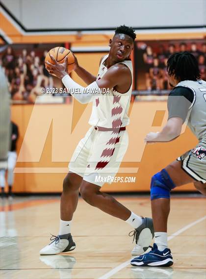 Thumbnail 2 in Maranatha vs  Alemany (2023 SoCal Christmas Classic) photogallery.