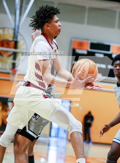 Thumbnail 3 in Maranatha vs  Alemany (2023 SoCal Christmas Classic) photogallery.