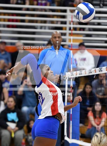 Thumbnail 3 in Central Catholic vs. Christian Brothers (CIF SJS D3 Final) photogallery.