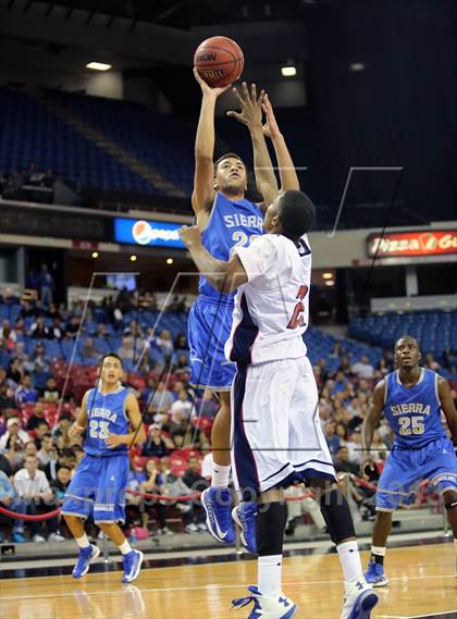 Thumbnail 2 in Modesto Christian vs Sierra (CIF SJS D3 Final) photogallery.