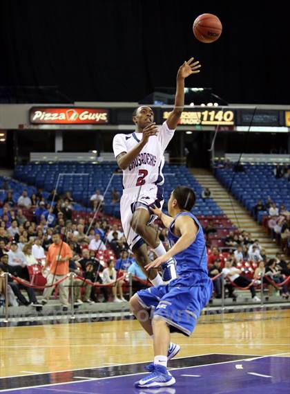 Thumbnail 2 in Modesto Christian vs Sierra (CIF SJS D3 Final) photogallery.