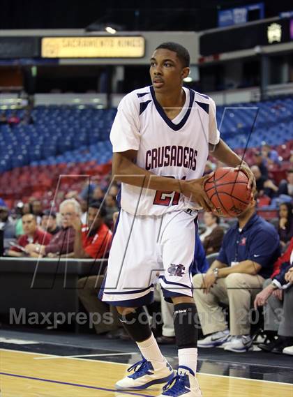 Thumbnail 2 in Modesto Christian vs Sierra (CIF SJS D3 Final) photogallery.