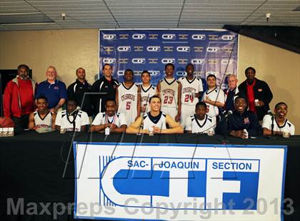 Thumbnail 3 in Modesto Christian vs Sierra (CIF SJS D3 Final) photogallery.