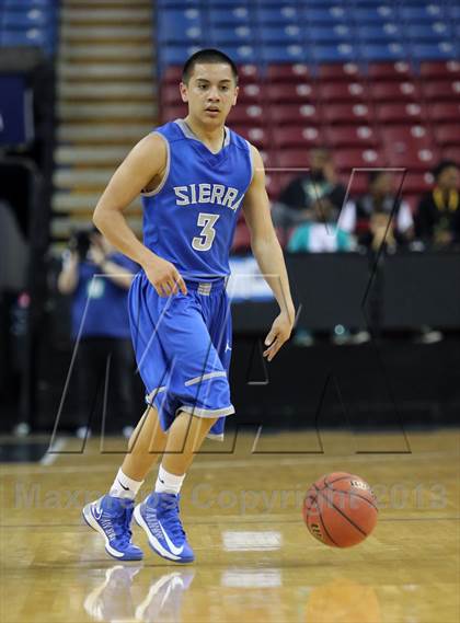 Thumbnail 3 in Modesto Christian vs Sierra (CIF SJS D3 Final) photogallery.
