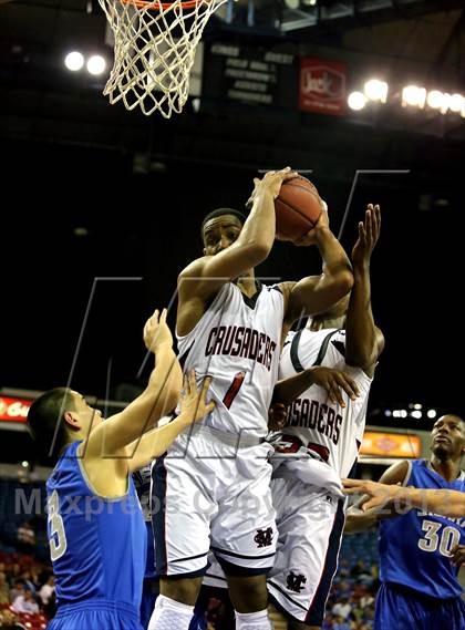 Thumbnail 1 in Modesto Christian vs Sierra (CIF SJS D3 Final) photogallery.