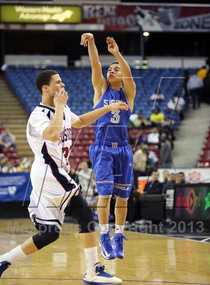 Thumbnail 3 in Modesto Christian vs Sierra (CIF SJS D3 Final) photogallery.