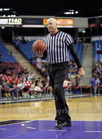 Thumbnail 2 in Modesto Christian vs Sierra (CIF SJS D3 Final) photogallery.