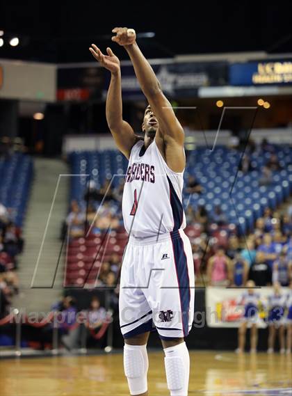Thumbnail 3 in Modesto Christian vs Sierra (CIF SJS D3 Final) photogallery.