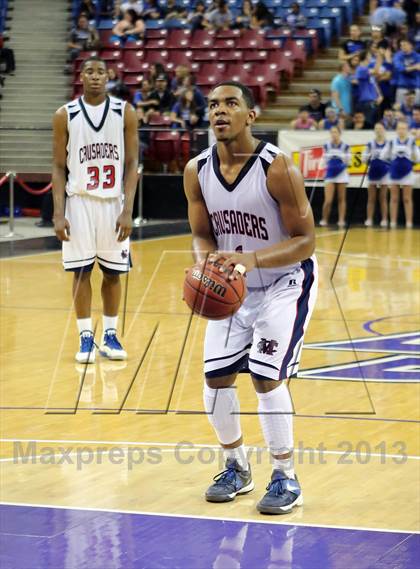 Thumbnail 3 in Modesto Christian vs Sierra (CIF SJS D3 Final) photogallery.