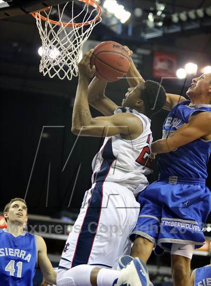 Thumbnail 2 in Modesto Christian vs Sierra (CIF SJS D3 Final) photogallery.