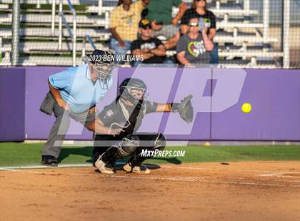 Thumbnail 2 in Marianna vs Suwannee (FHSAA 3A District 2 Semifinal) photogallery.