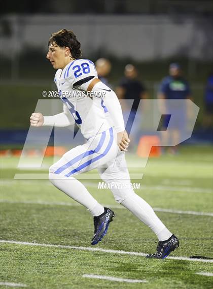 Thumbnail 2 in Jesuit @ Sumner (Kickoff Classic) photogallery.