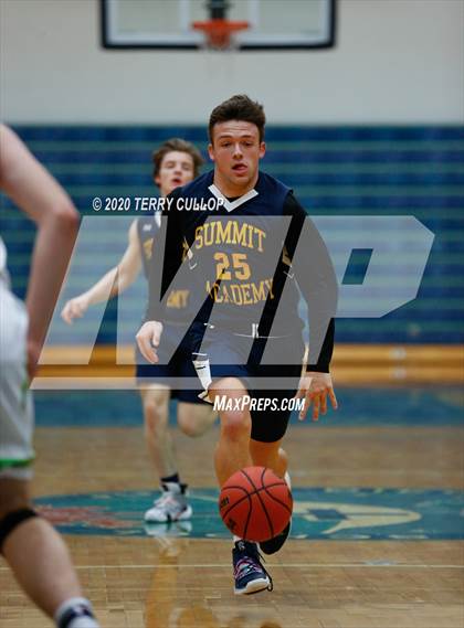 Thumbnail 3 in Summit Academy vs. Ridgeline (Eagle Holiday Shootout) photogallery.