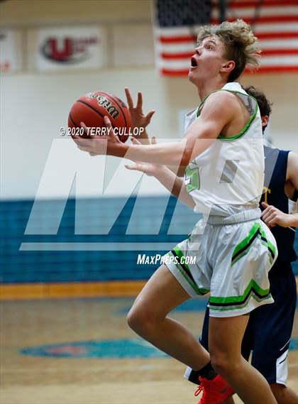 Thumbnail 2 in Summit Academy vs. Ridgeline (Eagle Holiday Shootout) photogallery.