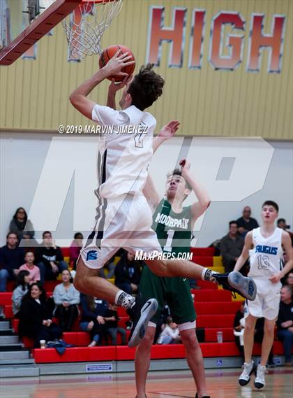 Thumbnail 3 in Moorpark vs Saugus  photogallery.