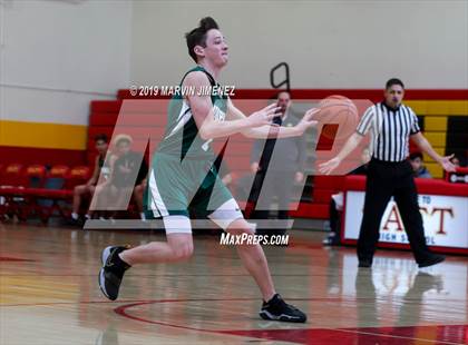 Thumbnail 3 in Moorpark vs Saugus  photogallery.