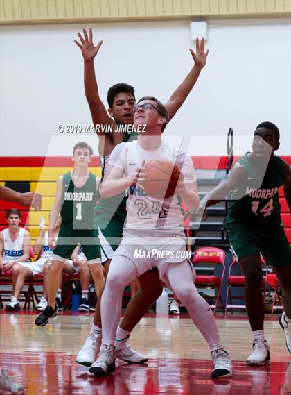 Thumbnail 3 in Moorpark vs Saugus  photogallery.