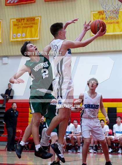 Thumbnail 1 in Moorpark vs Saugus  photogallery.