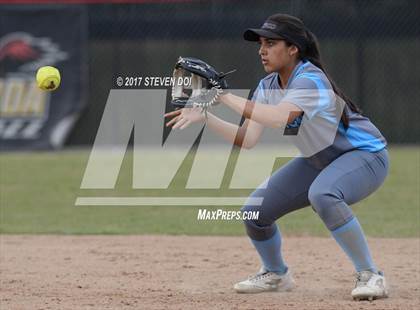 Thumbnail 1 in Etiwanda vs. Norco photogallery.