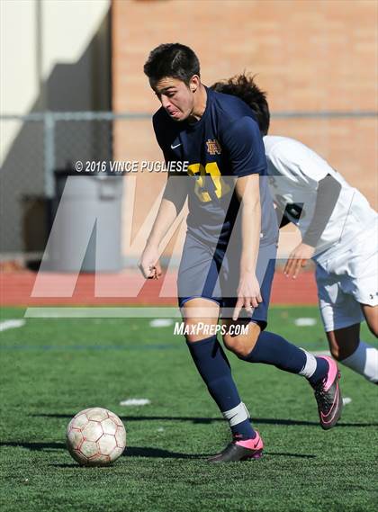 Thumbnail 3 in Canoga Park vs. Notre Dame (SO) Crespi Classic) photogallery.
