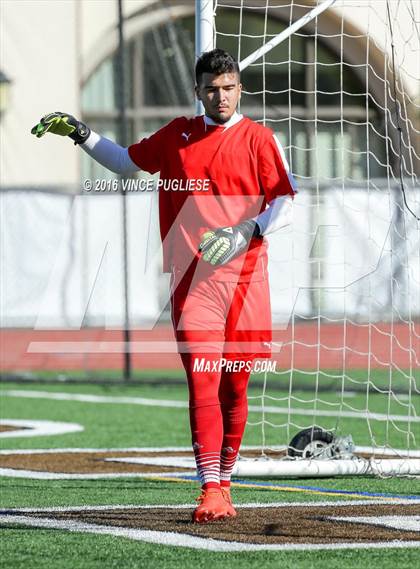 Thumbnail 2 in Canoga Park vs. Notre Dame (SO) Crespi Classic) photogallery.