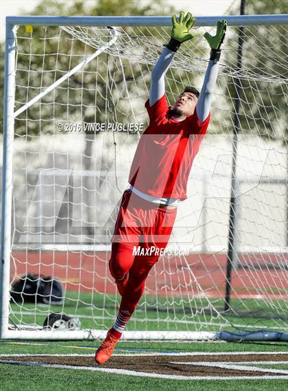 Thumbnail 1 in Canoga Park vs. Notre Dame (SO) Crespi Classic) photogallery.