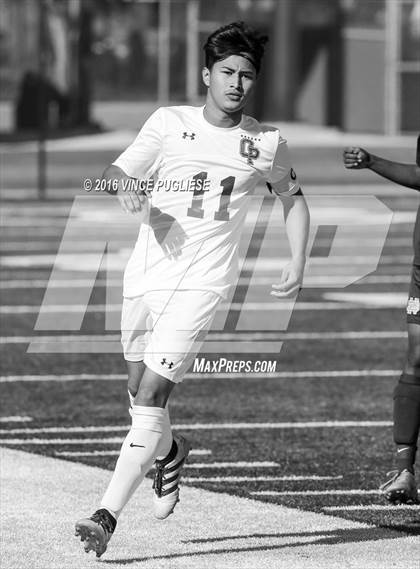 Thumbnail 2 in Canoga Park vs. Notre Dame (SO) Crespi Classic) photogallery.