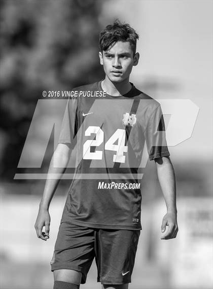 Thumbnail 3 in Canoga Park vs. Notre Dame (SO) Crespi Classic) photogallery.