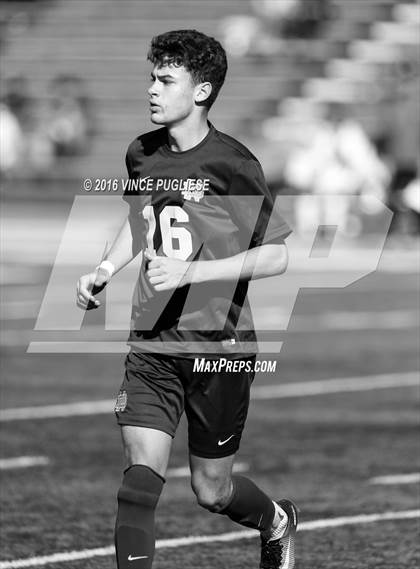 Thumbnail 3 in Canoga Park vs. Notre Dame (SO) Crespi Classic) photogallery.