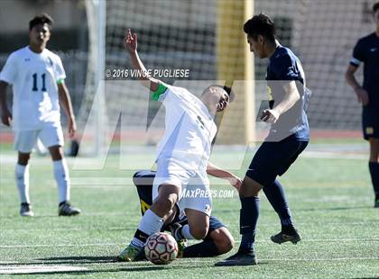 Thumbnail 2 in Canoga Park vs. Notre Dame (SO) Crespi Classic) photogallery.