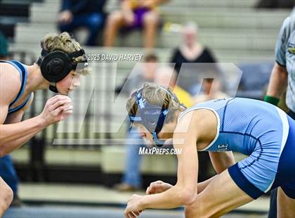 Thumbnail 2 in Bear Creek High School Tourney photogallery.