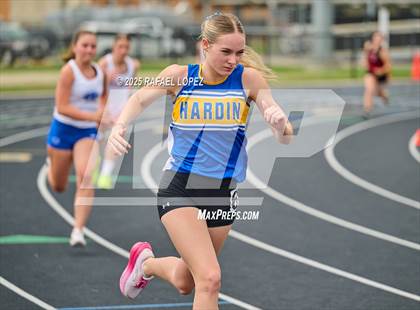 Thumbnail 2 in UIL 3A Track & Field District (400M) photogallery.