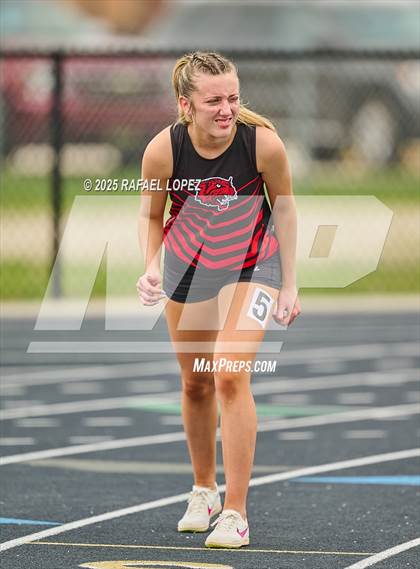 Thumbnail 2 in UIL 3A Track & Field District (400M) photogallery.