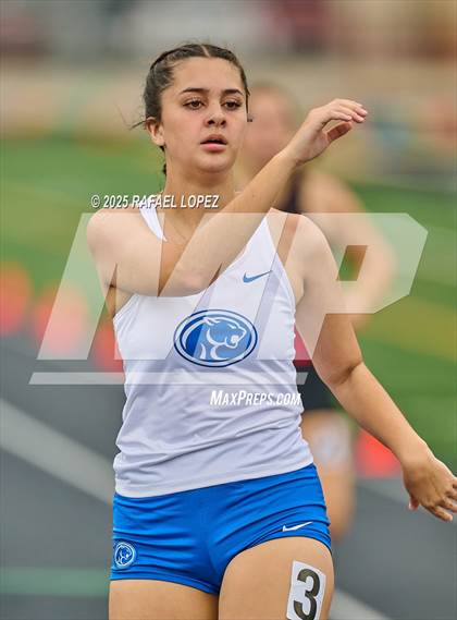 Thumbnail 3 in UIL 3A Track & Field District (400M) photogallery.